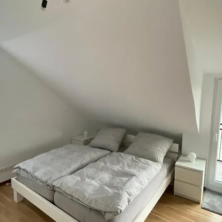 Ferienwohnung Mit Aussicht كوبلنس